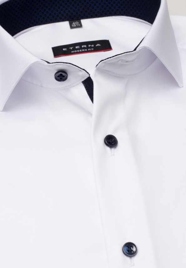 ETERNA Modern Fit pánska košeľa biela nie presvitajúca s tmavo modrým kontrastom Non iron Cover