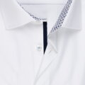 Nežehlivá slim fit obchodná košeľa s golierom Kent v bielej farbe