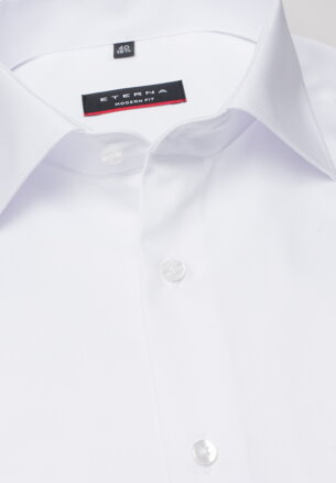 ETERNA Modern Fit biela nepreesvitná košeľa Cover Non Iron - Predľžený rukáv 68 cm