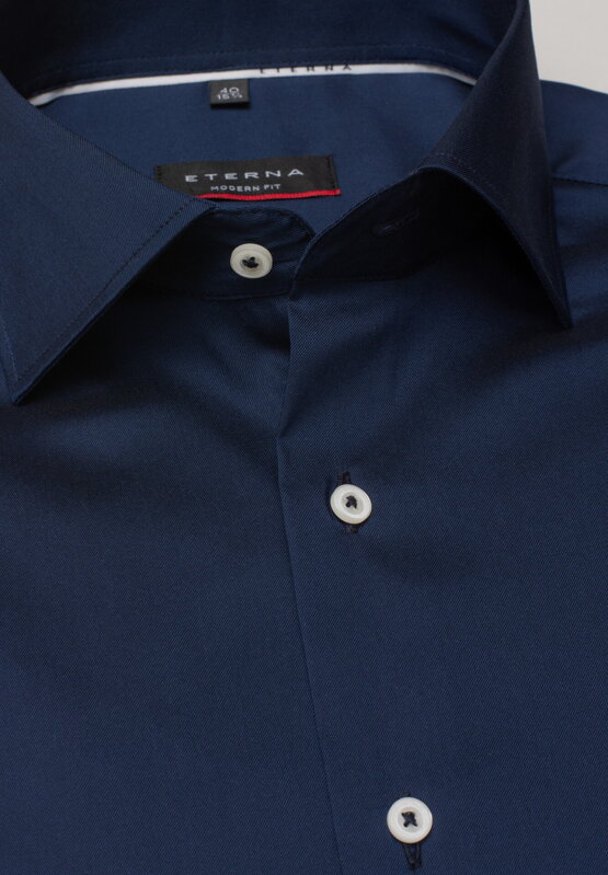 ETERNA Modern Fit pánska strečová košeľa formálna tmavo modrá Navy Easy Care