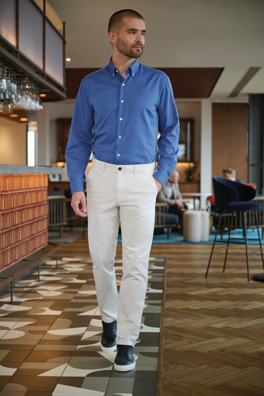 Pánske elastické Chino Leo Slim Fit Brook Taverner - Nezakončená dĺžka 91 cm Pánske elastické Chino Leo Slim Fit Brook Taverner - Nezakončená dĺžka 91 cm